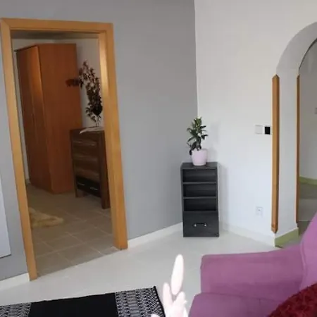 Apartman Jolanka شقة *